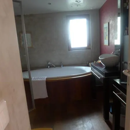 Guestready - Family With Terrace And Garden - Oberkampf Prázdninový dům *